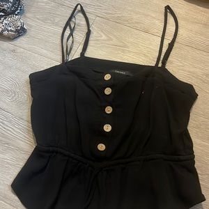 black flowly shirt